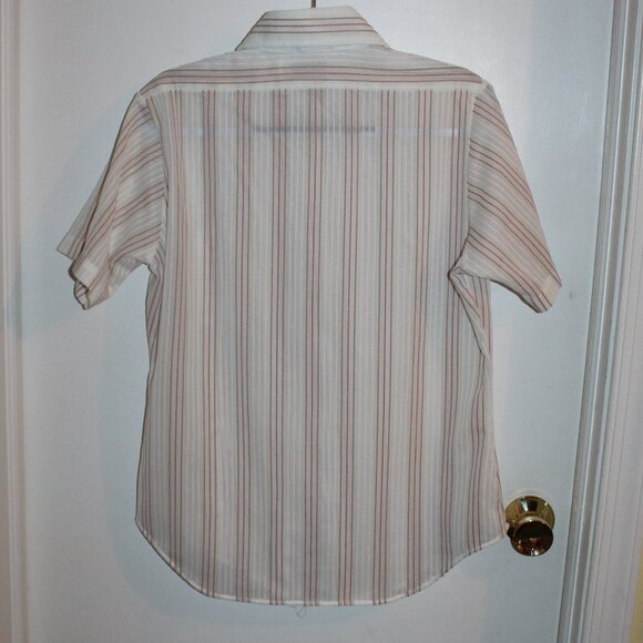 Vintage Men's Sutton Collection Knit 100% Poly White Tan & Peach Stripes 15 1/2 - Picture 2 of 2